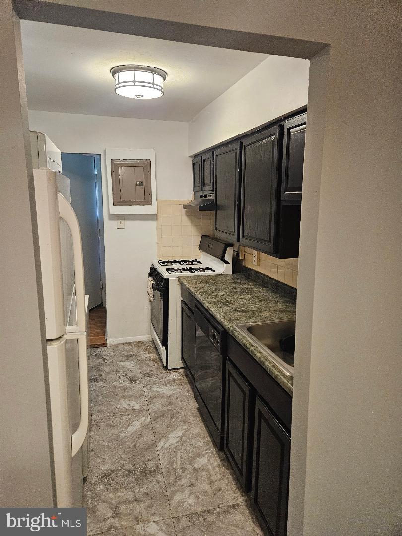 3936 Stone Gate Dr #d Property Photo 26