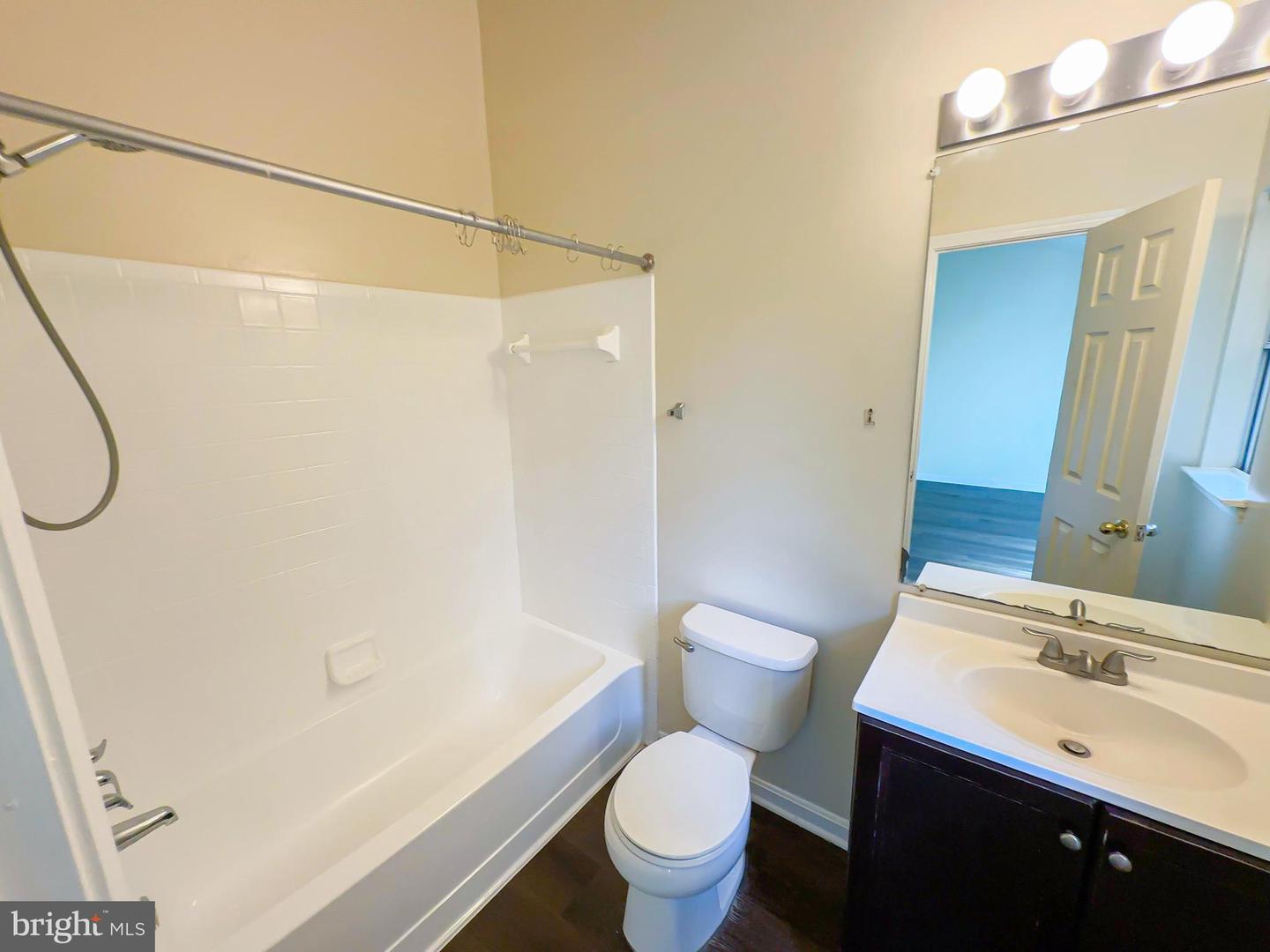 7218 Mahogany #4 Property Photo 11