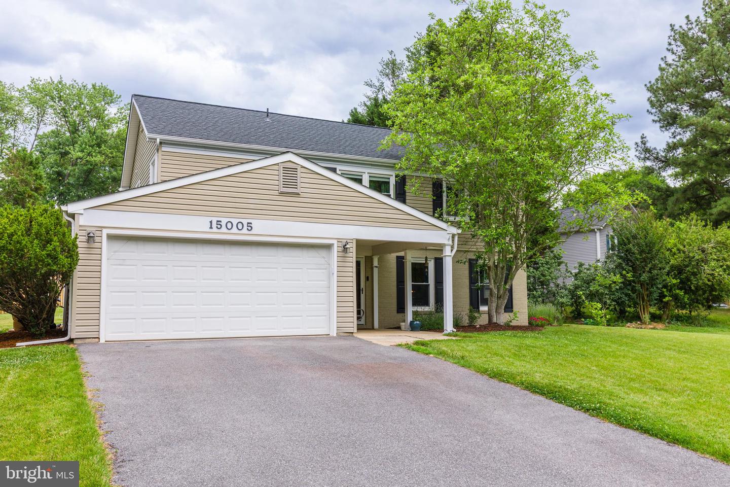 15005 NARROWS LN Property Photo 1