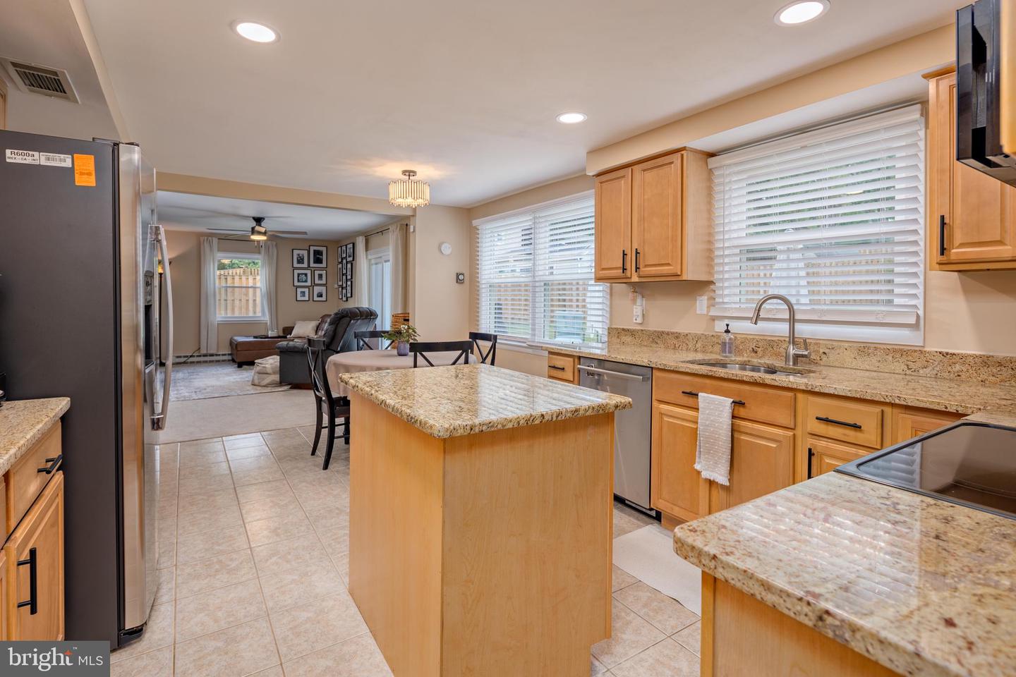 15005 Narrows Ln Property Photo 11