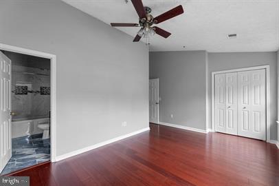10907 Daniel Sim Ct Property Photo 18