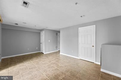 10907 Daniel Sim Ct Property Photo 25