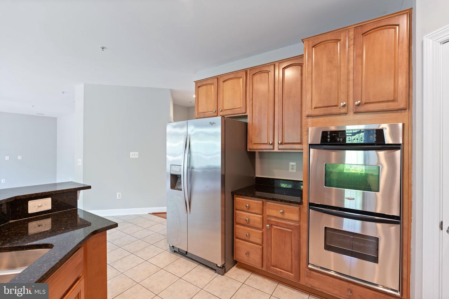 15436 Symondsbury Way Property Photo 8