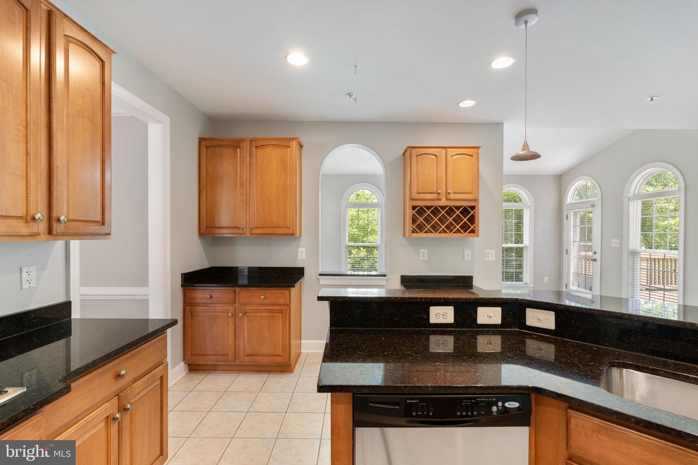 15436 Symondsbury Way Property Photo 11