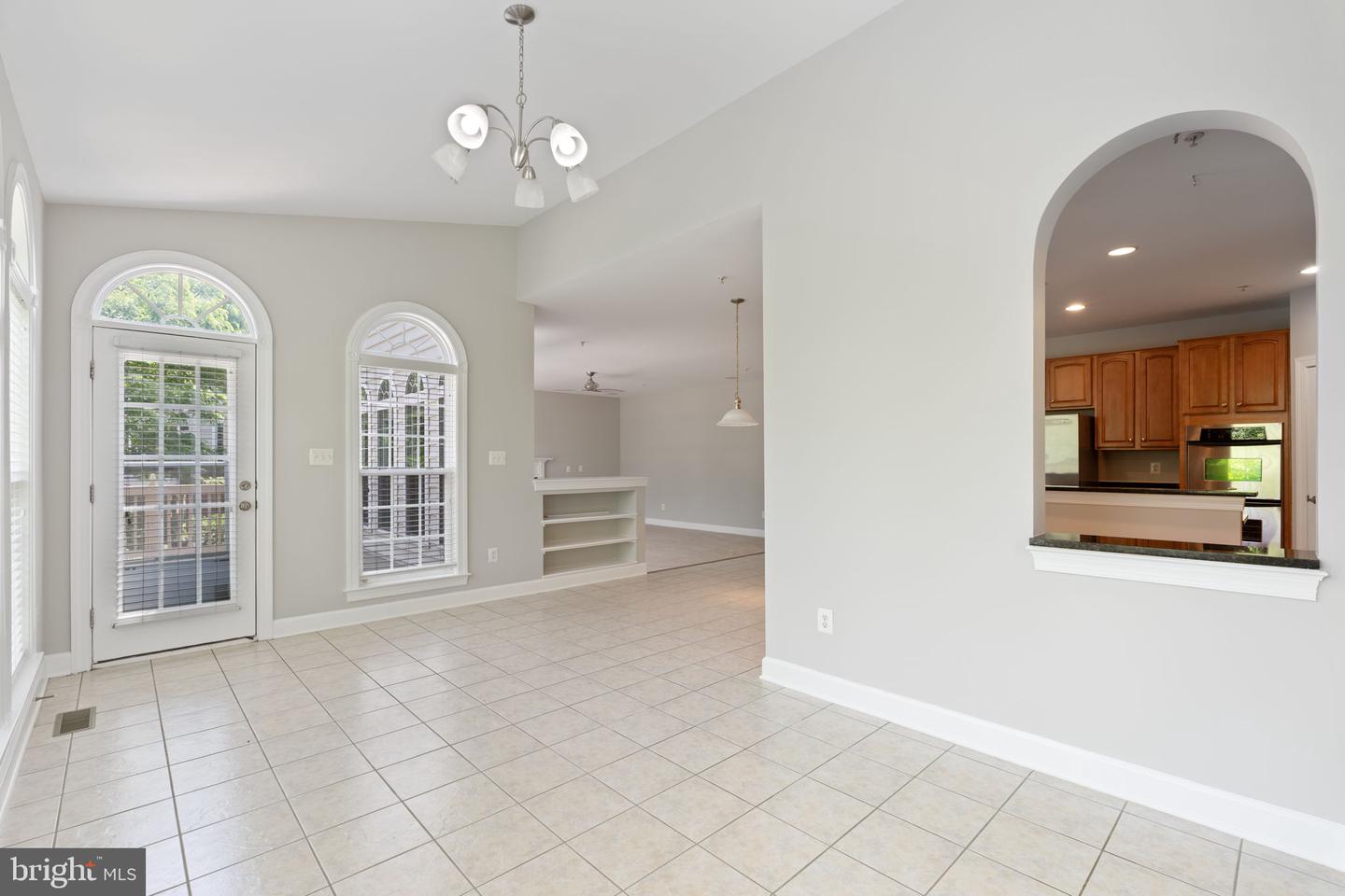 15436 Symondsbury Way Property Photo 19