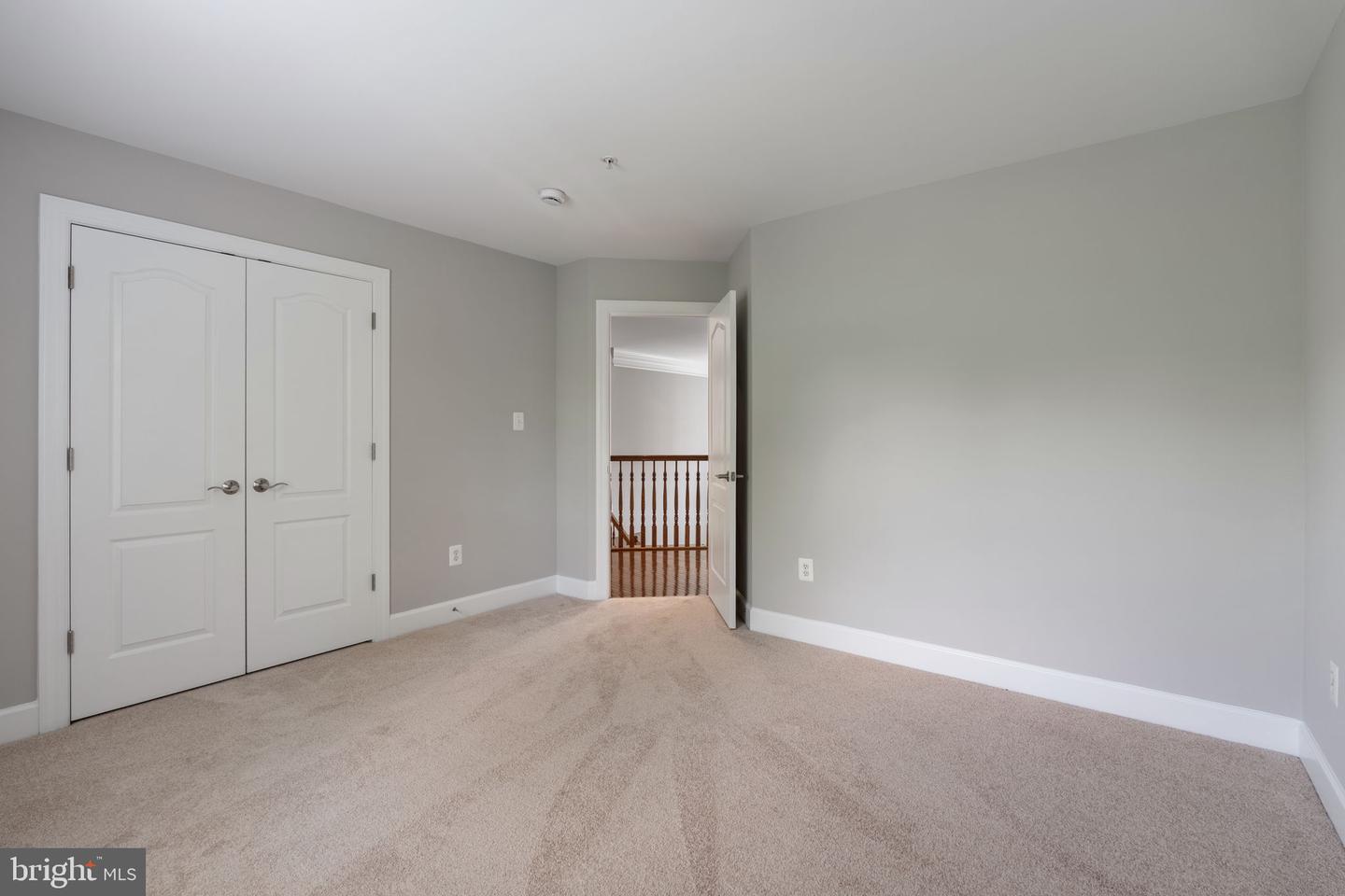 15436 Symondsbury Way Property Photo 36