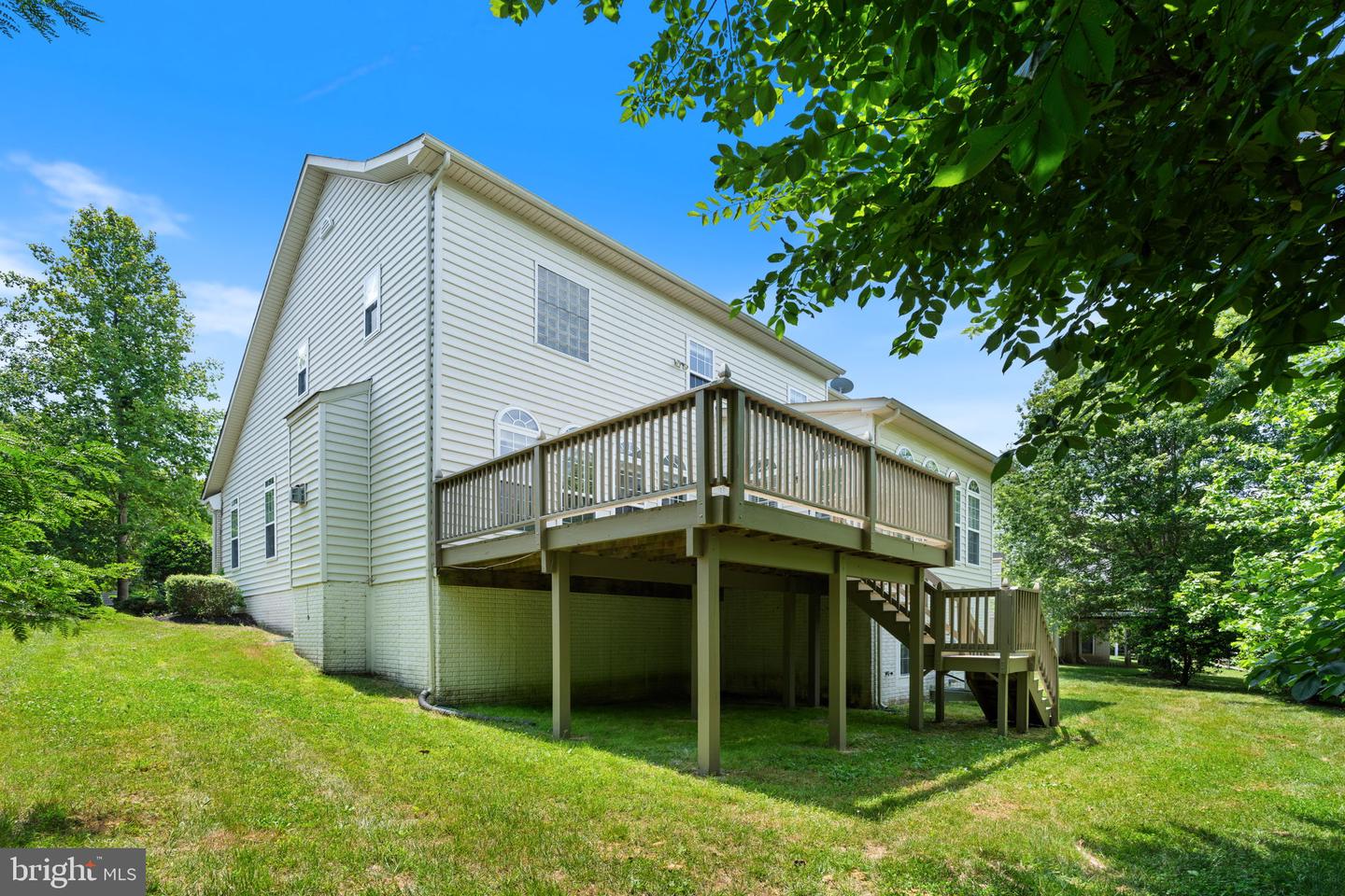 15436 Symondsbury Way Property Photo 47