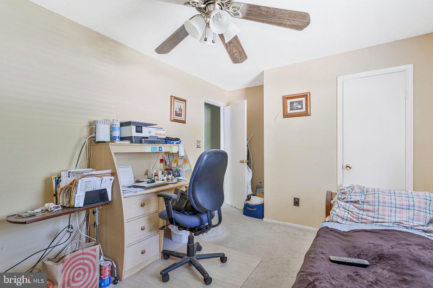 12102 Wimbleton St Property Photo 6