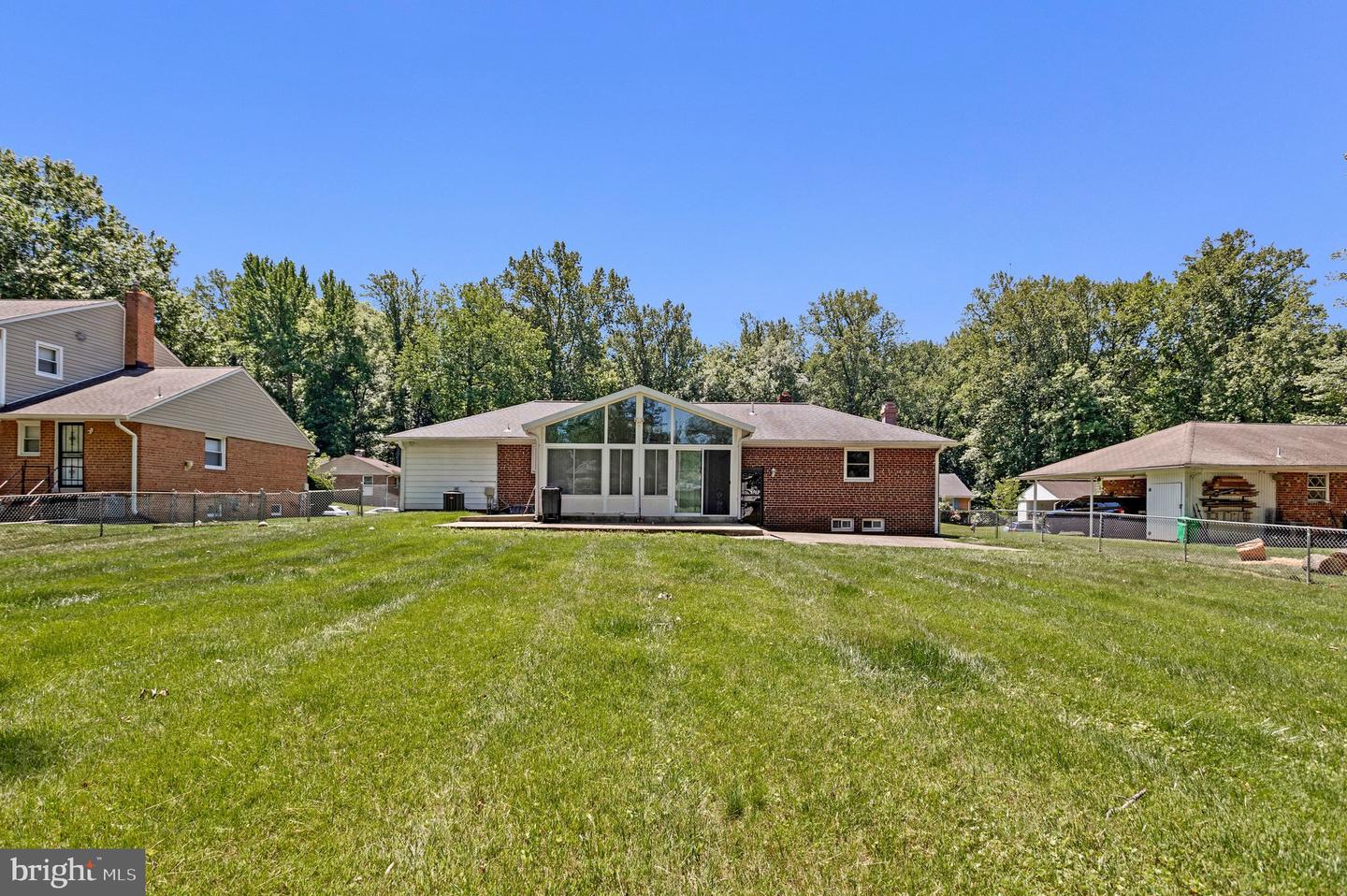 12102 Wimbleton St Property Photo 8