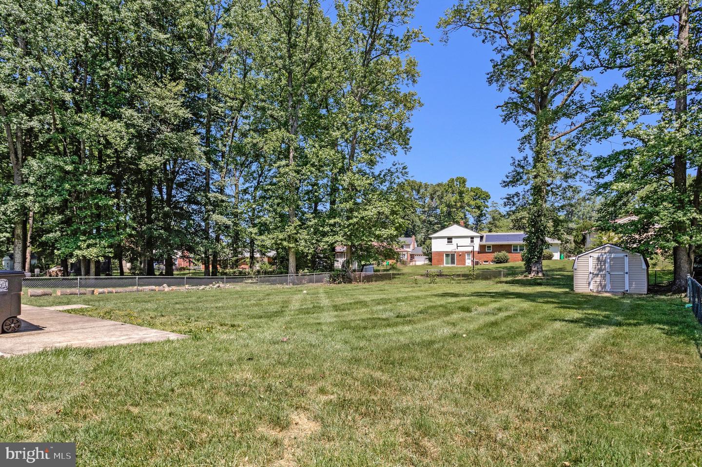 12102 Wimbleton St Property Photo 9
