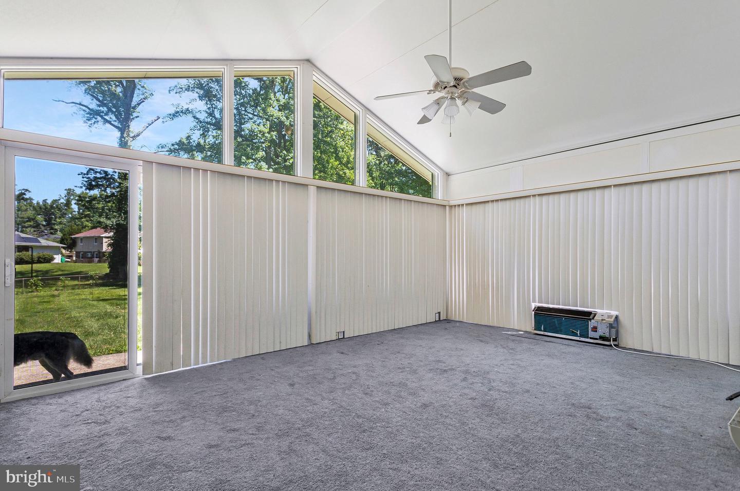 12102 Wimbleton St Property Photo 21