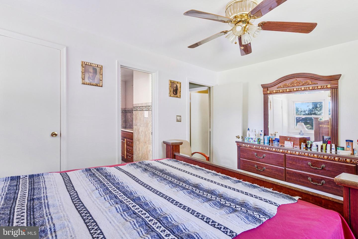 12102 Wimbleton St Property Photo 24