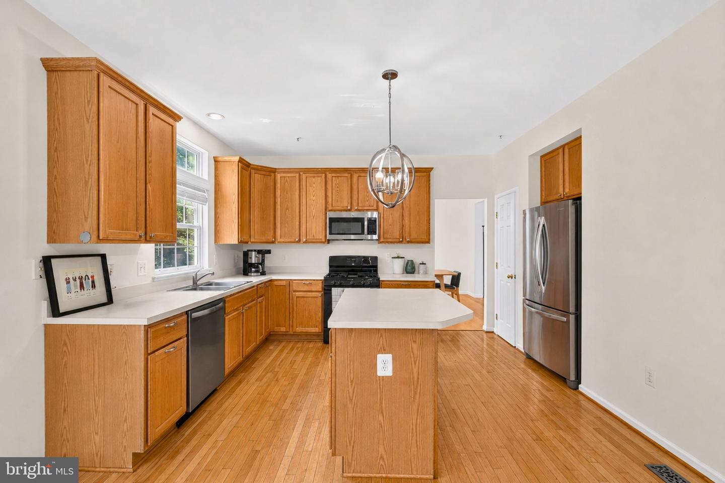 1607 Felwood St Property Photo 6