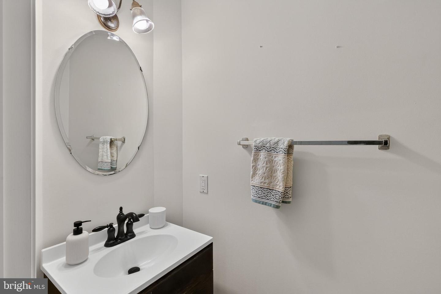 1607 Felwood St Property Photo 15