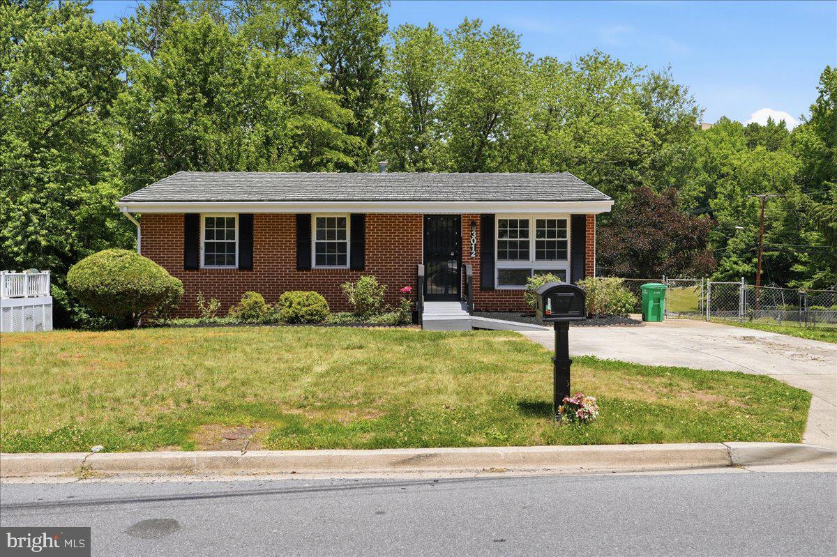 3012 Lumar Dr Property Photo 1
