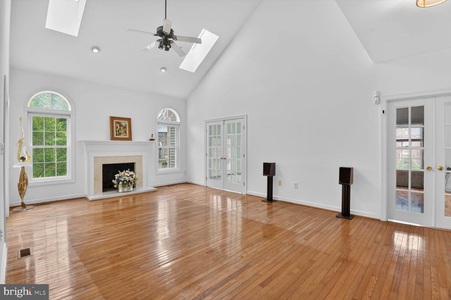 11901 Shakespeare Ct Property Photo 15
