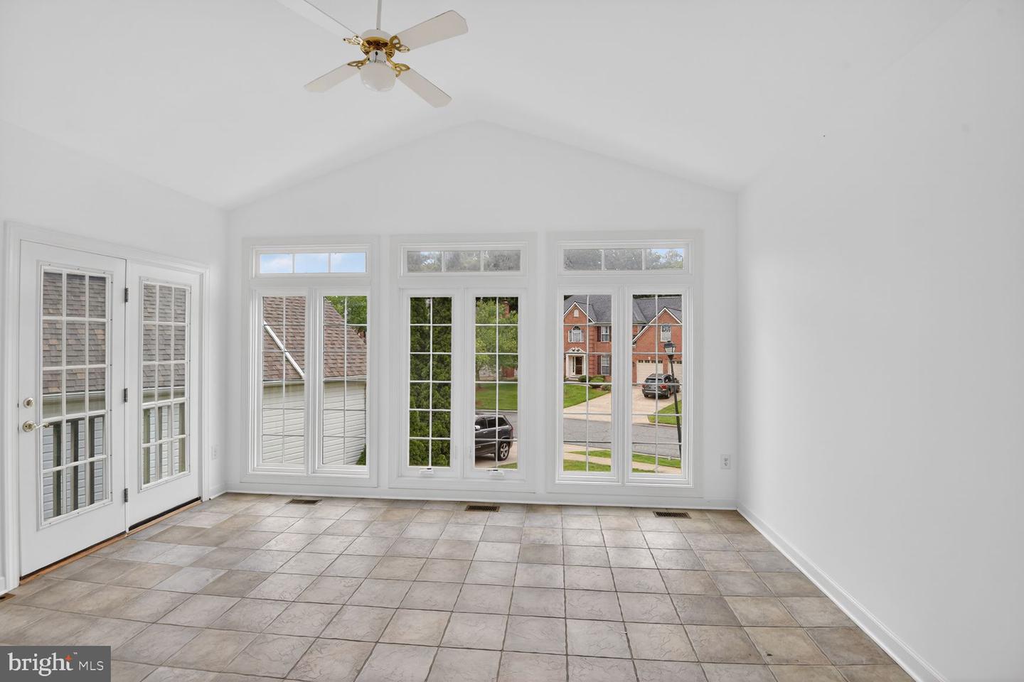 11901 Shakespeare Ct Property Photo 22
