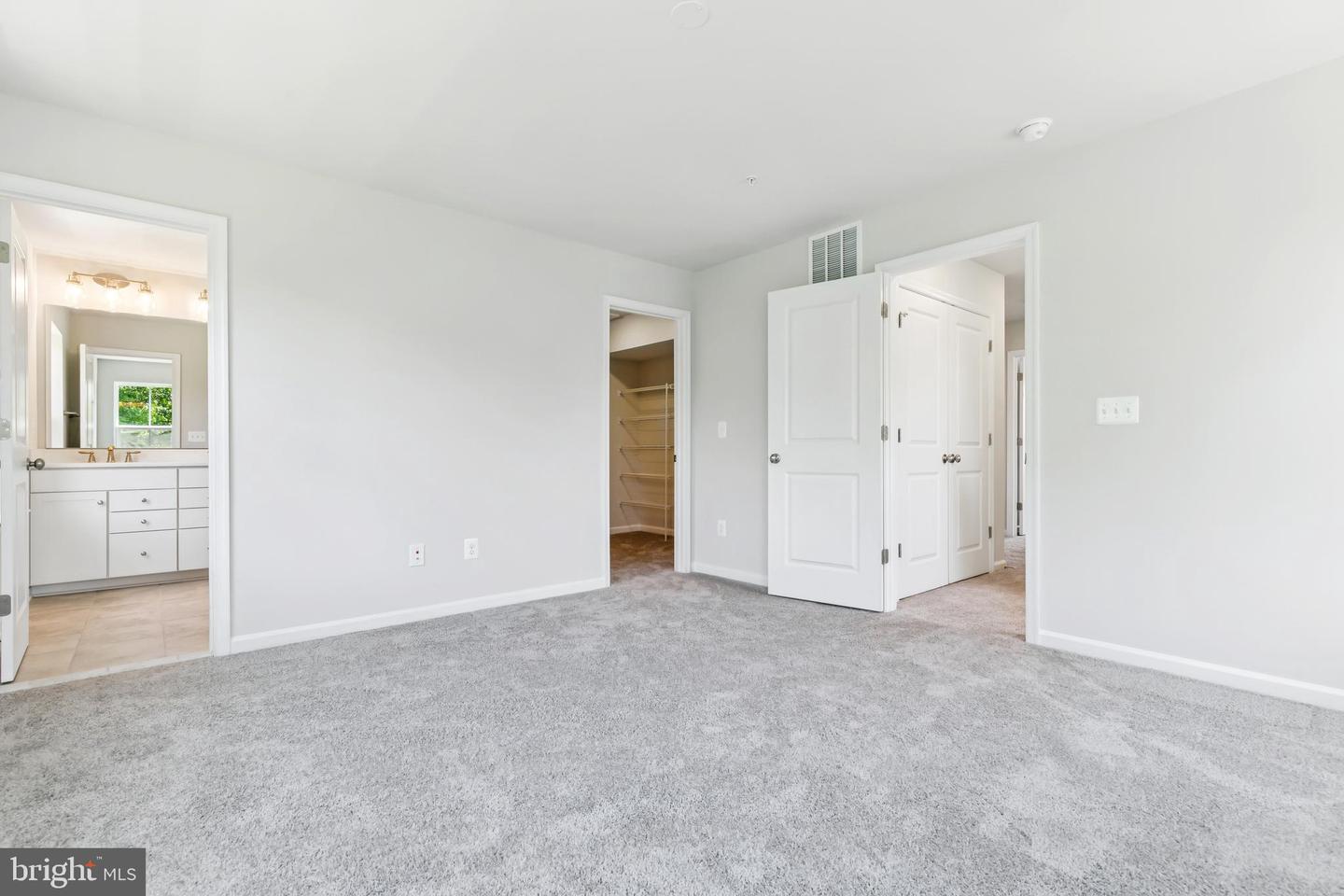 12122 Running Bull Way Property Photo 35