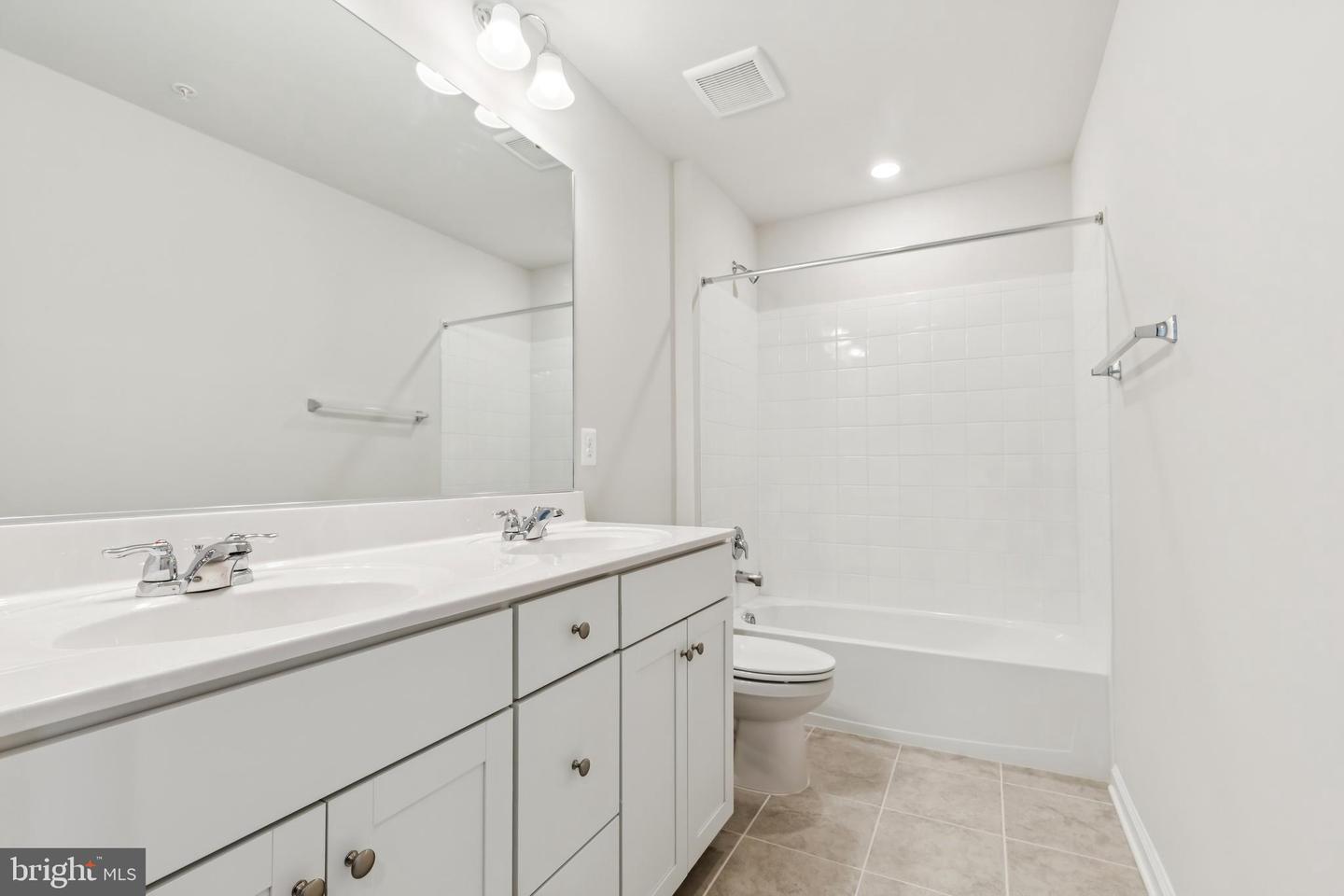 12122 Running Bull Way Property Photo 37