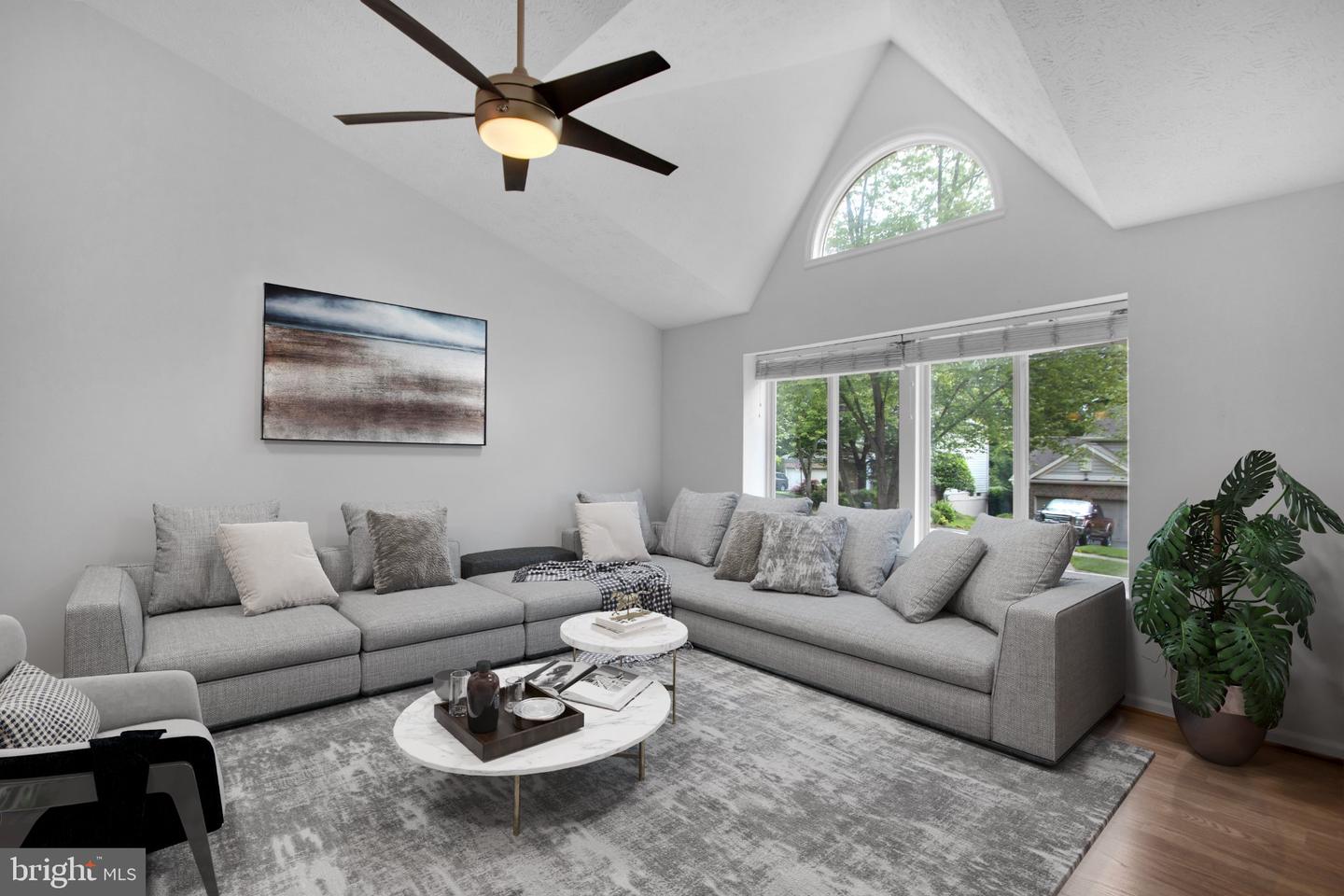 13514 Steeplechase Dr Property Photo 4