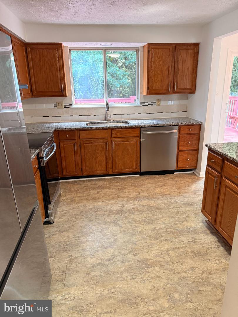 13514 Steeplechase Dr Property Photo 11