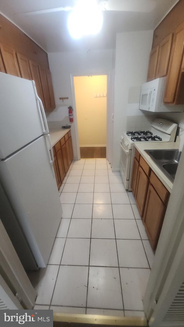 3843 Saint Barnabas Rd #104 Property Photo 4
