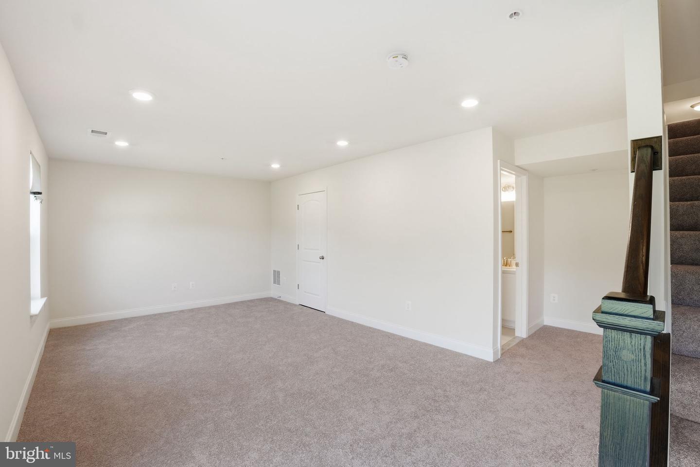 16572 Fife Way Property Photo 20