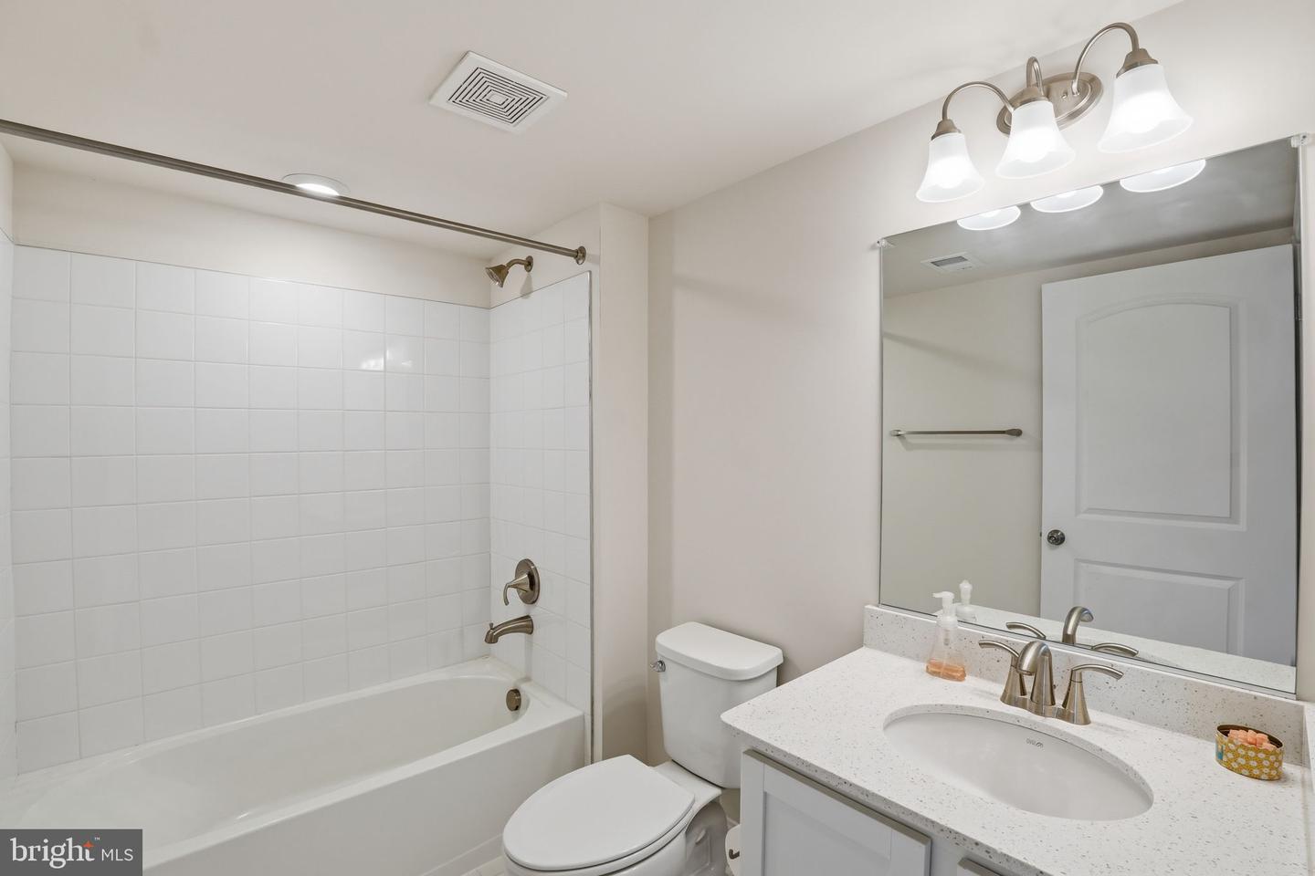 16572 Fife Way Property Photo 21