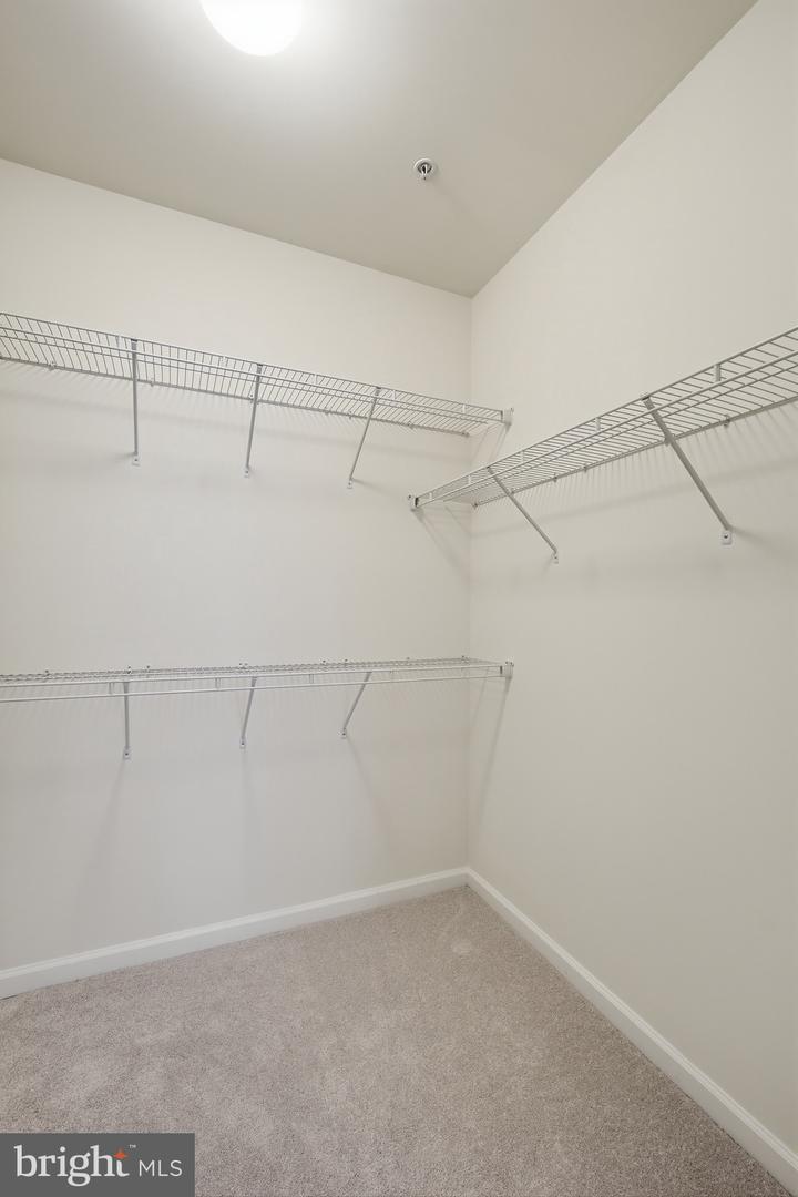 8202 N Channel Dr Property Photo 18