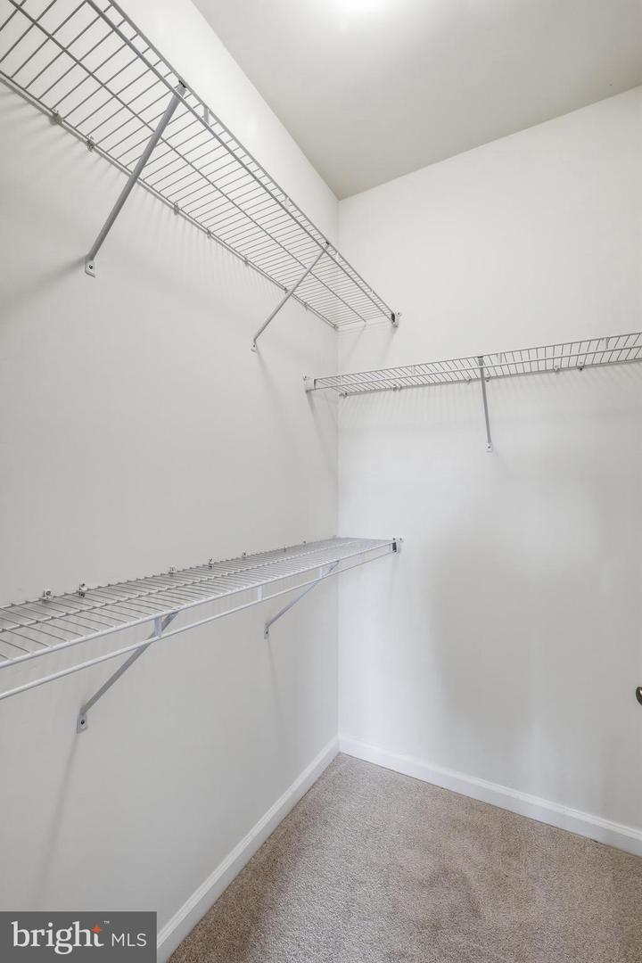 8202 N Channel Dr Property Photo 21