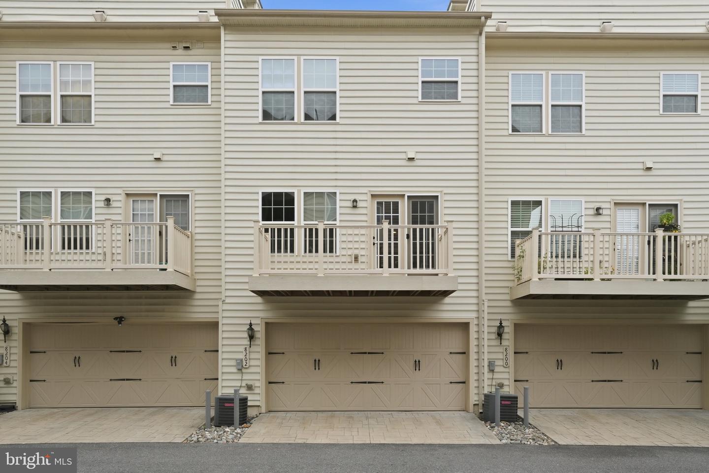8202 N Channel Dr Property Photo 25