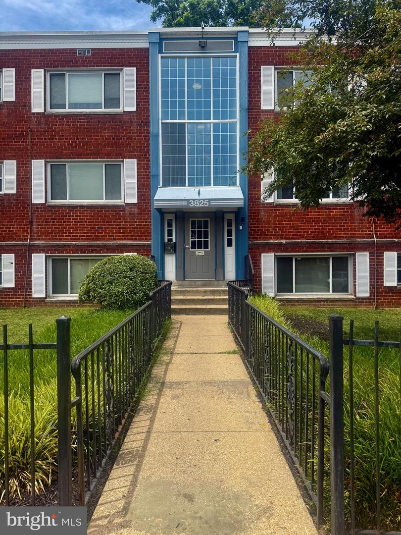 3825 Hamilton St #c-304 Property Photo 1