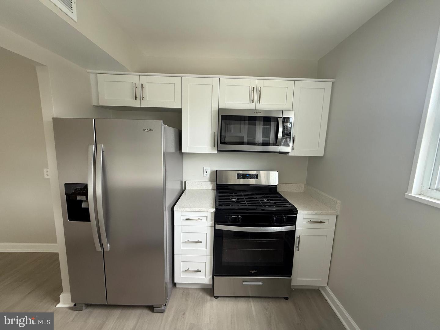 3825 Hamilton St #c-304 Property Photo 8