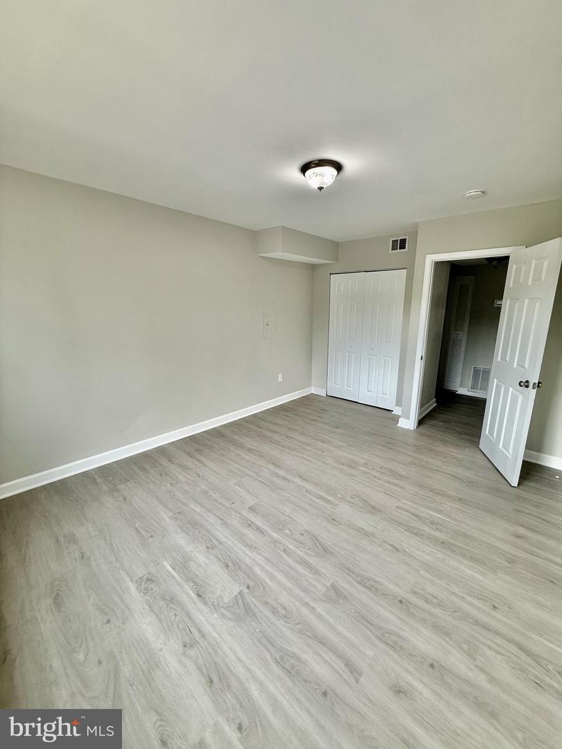 3825 Hamilton St #c-304 Property Photo 21
