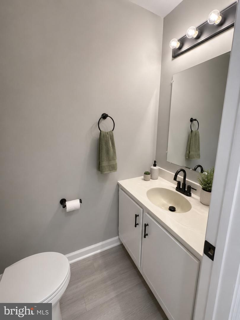 6004 Saint Moritz Property Photo 6