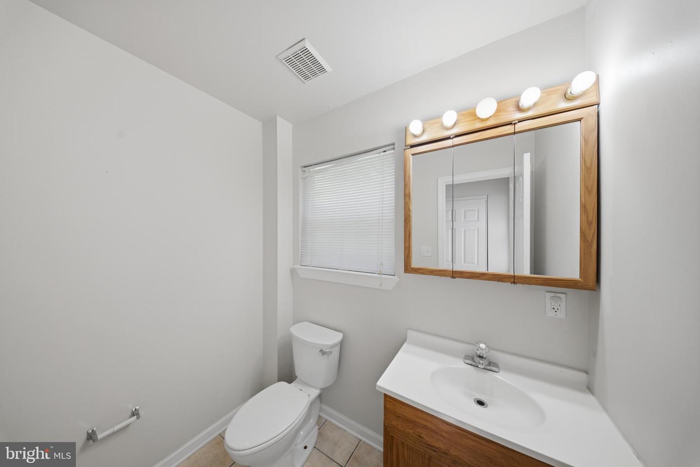 7611 Temple Hill Rd Property Photo 7