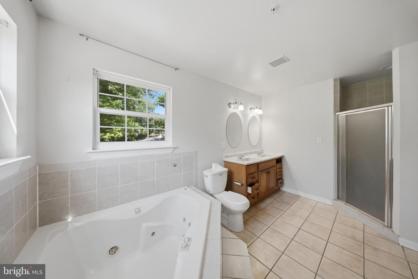 7611 Temple Hill Rd Property Photo 13