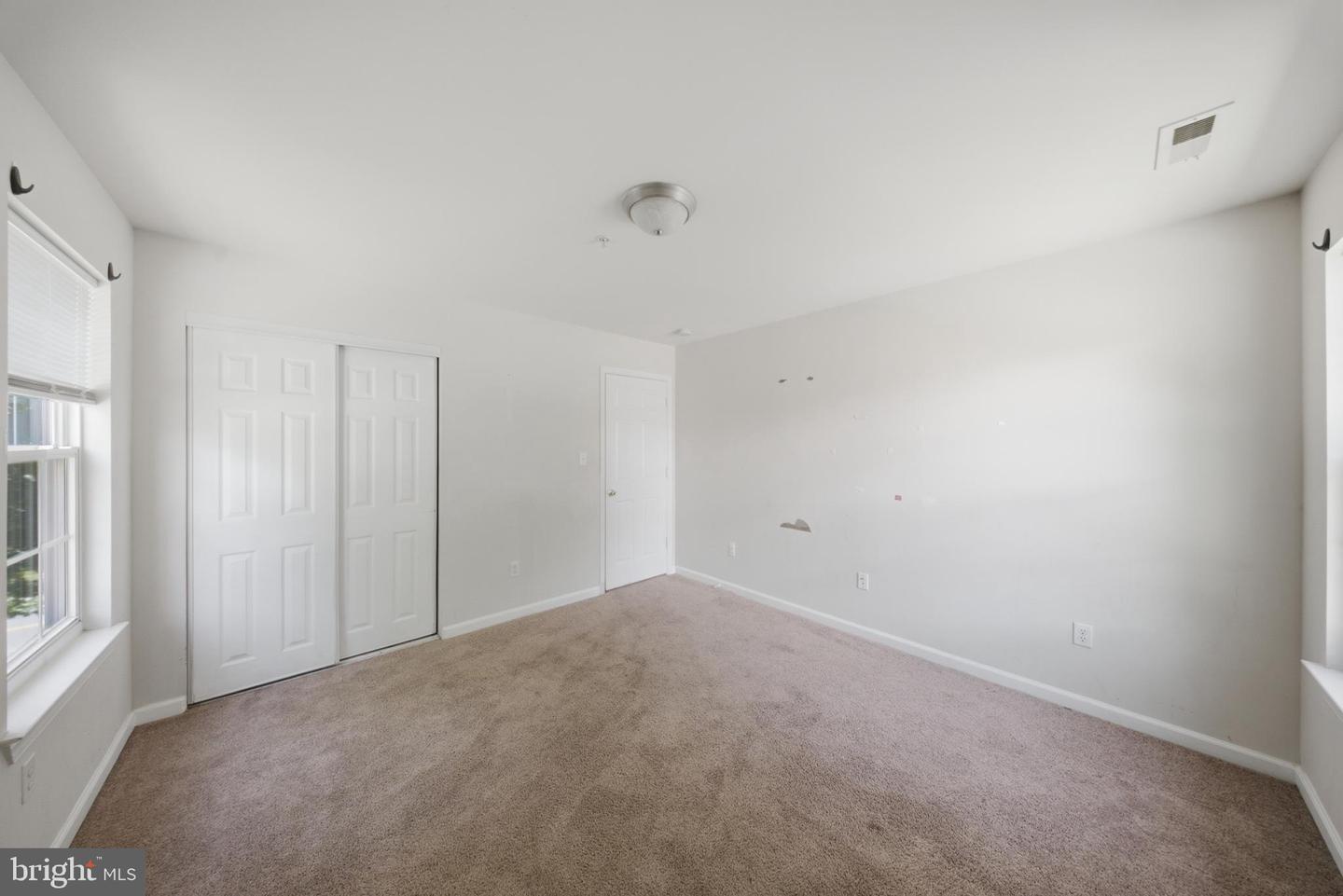 7611 Temple Hill Rd Property Photo 17