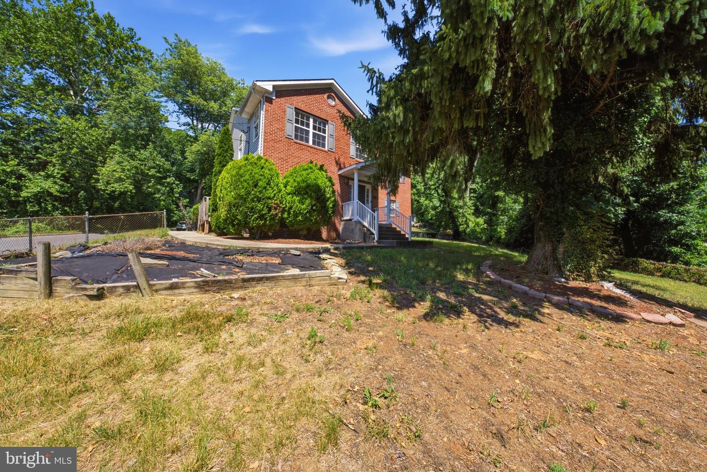 7611 Temple Hill Rd Property Photo 24