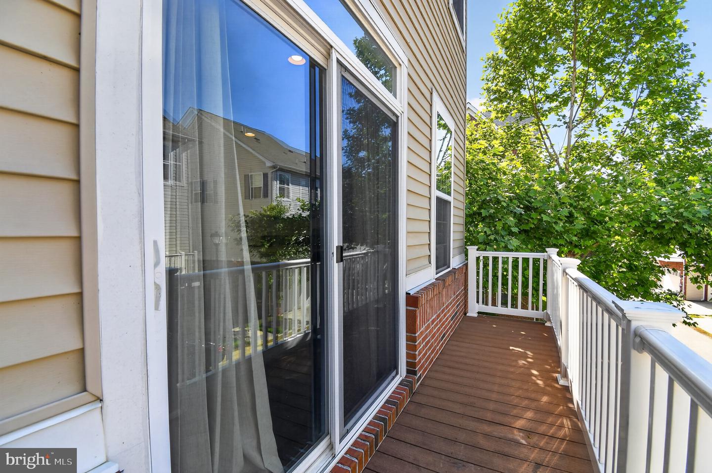 1725 Fernwood Dr Property Photo 17
