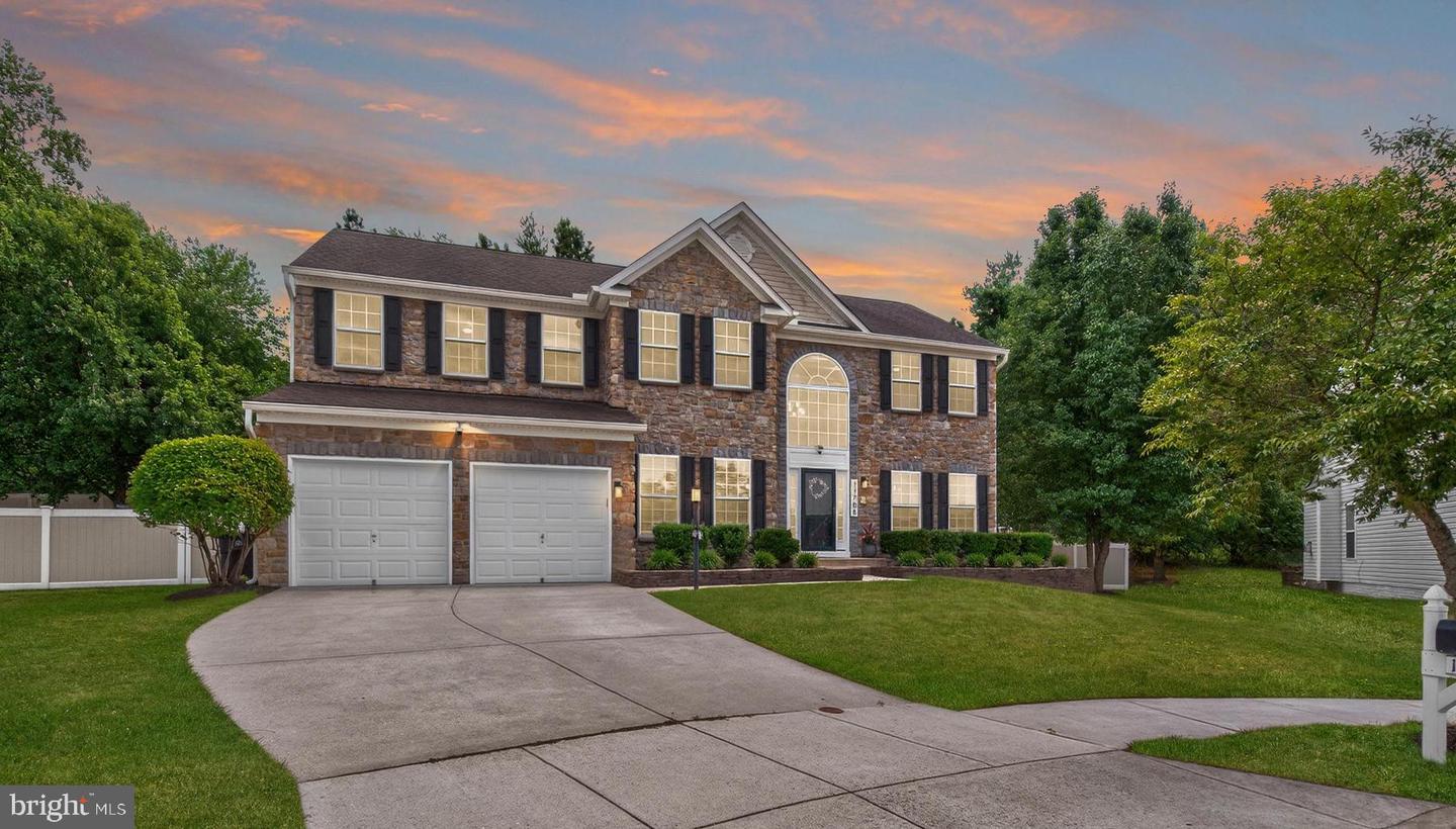 11705 HORSE STABLE CT