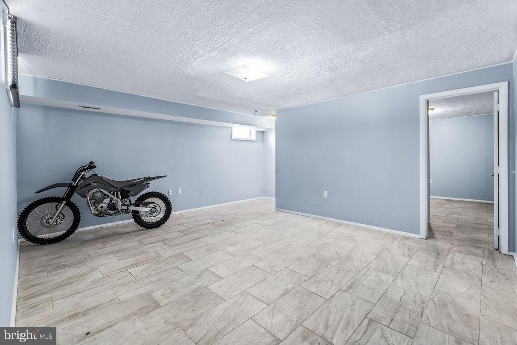 4201 Bar Harbor Pl Property Photo 29