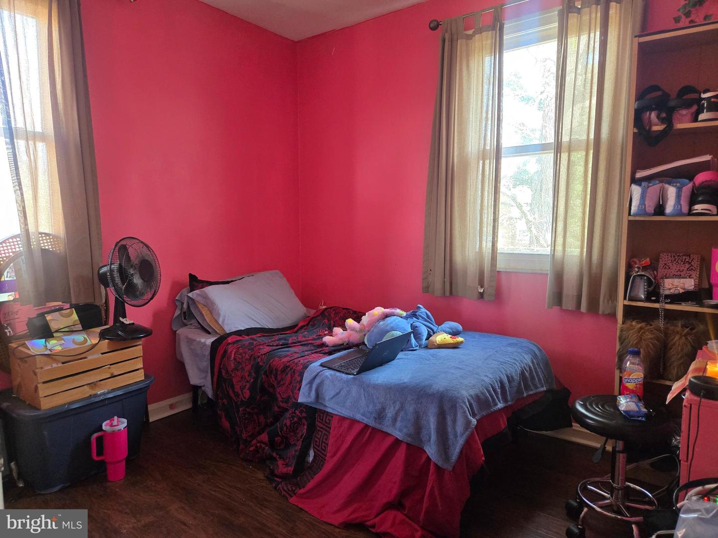 2345 Iverson St Property Photo 14