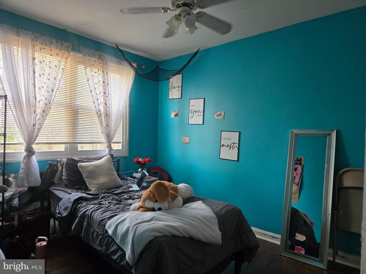 2345 Iverson St Property Photo 15