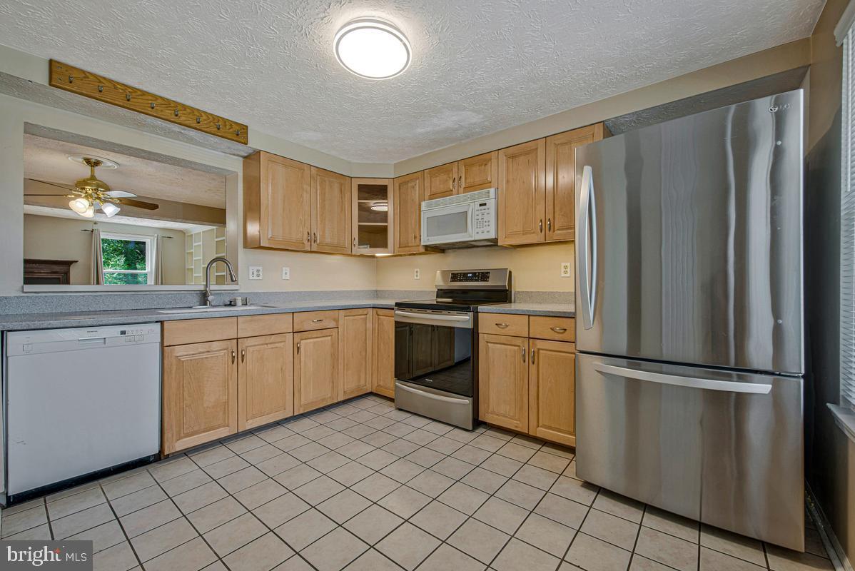 7544 Mandan Rd Property Photo 15