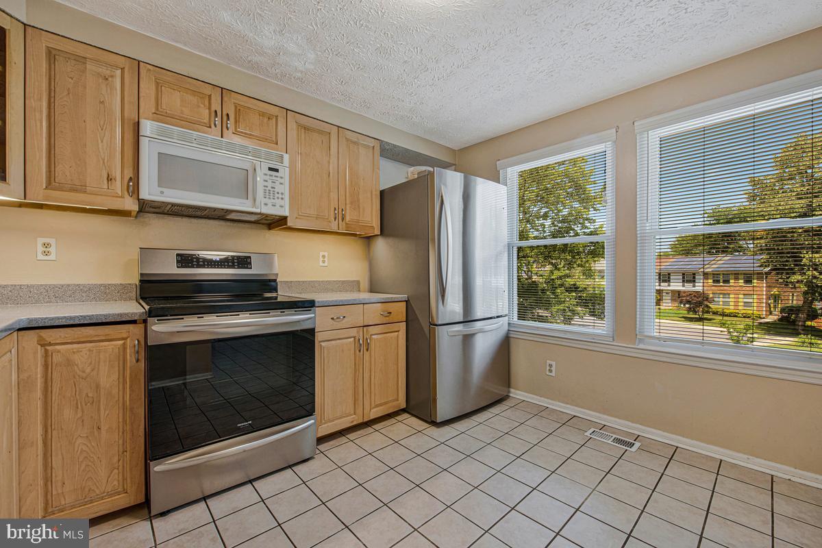 7544 Mandan Rd Property Photo 16