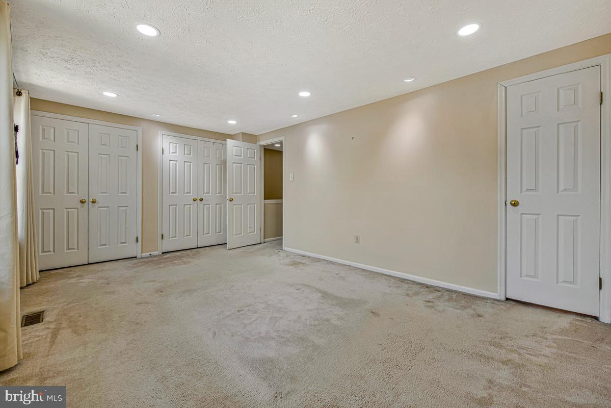 7544 Mandan Rd Property Photo 29