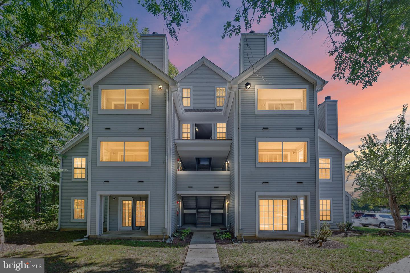 13550 Lord Sterling Pl #9-2 Property Photo 1