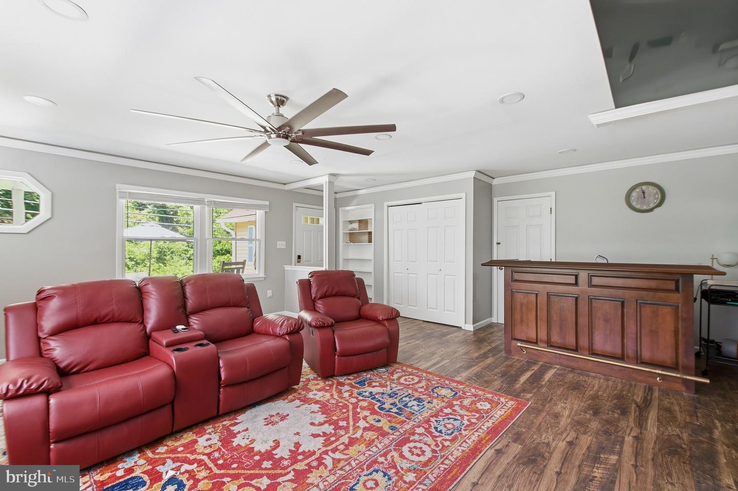 2800 Federal Property Photo 13