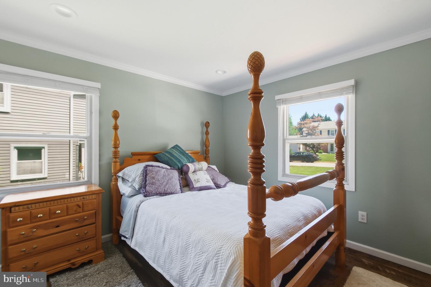 2800 Federal Property Photo 17